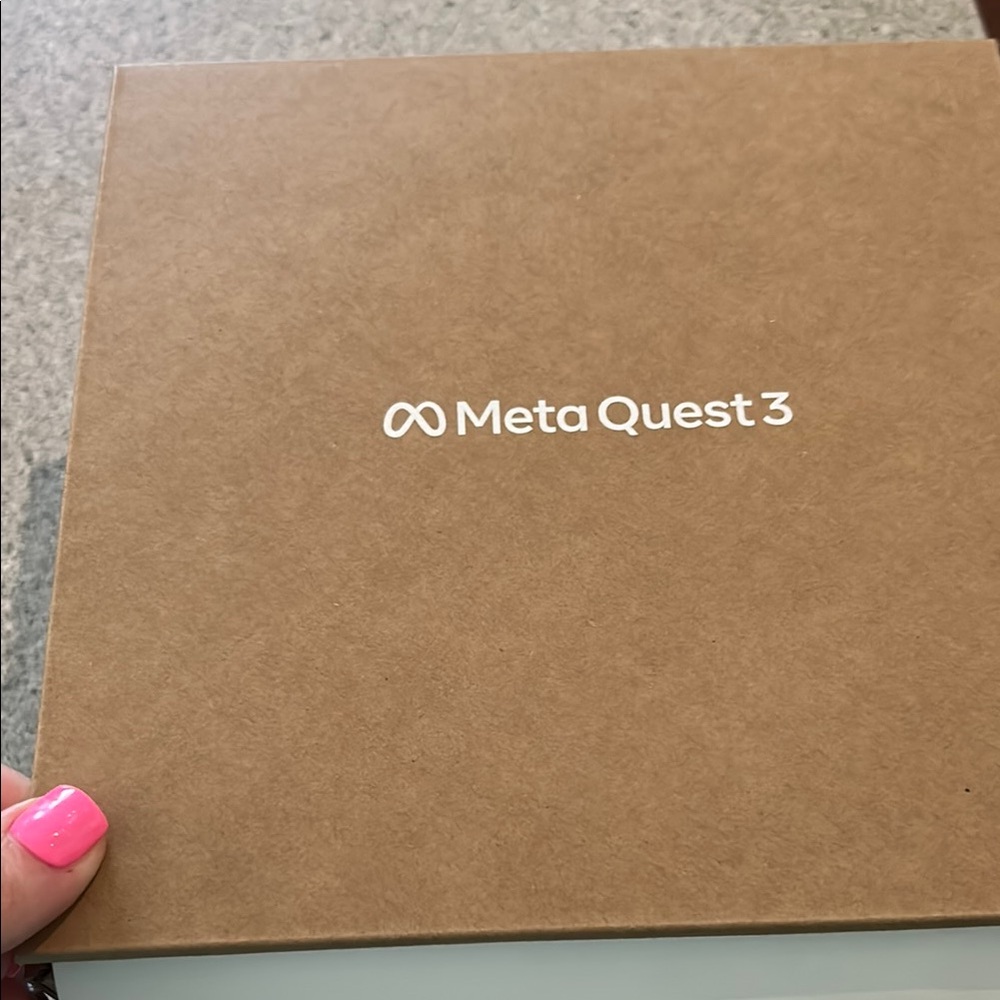 Quest 3 Standalone VR Headset - Brown